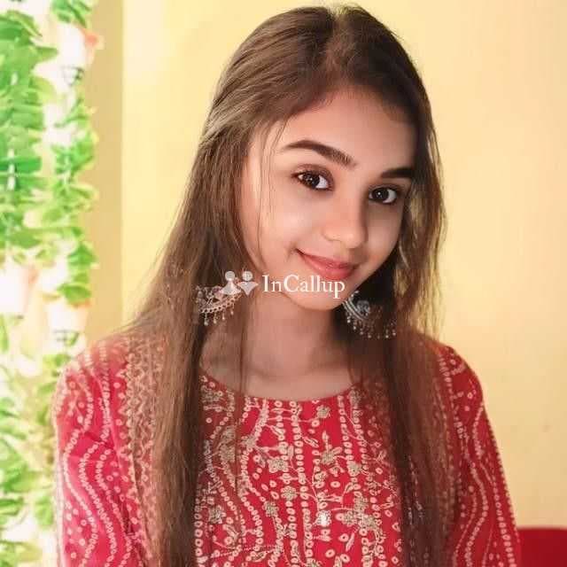 Younger girl full enjoy me