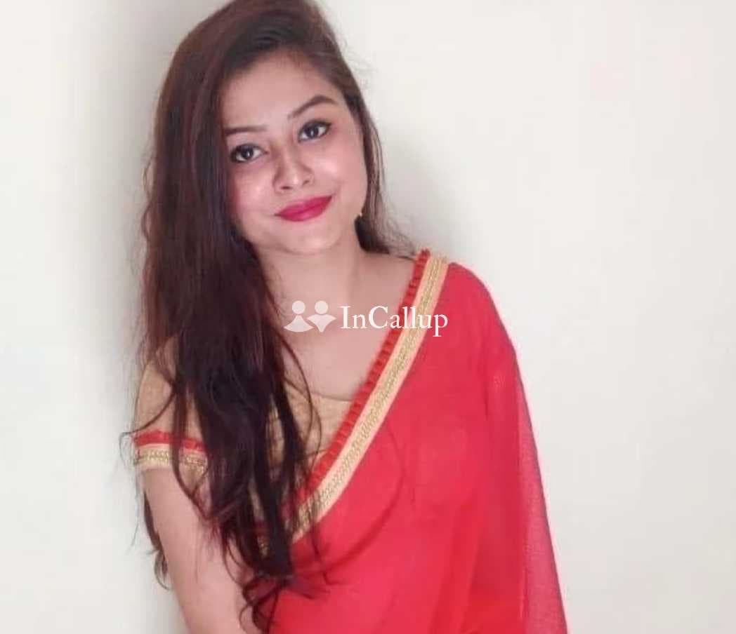 MS Priya Singh 24 hour available and home service and Hotel service
