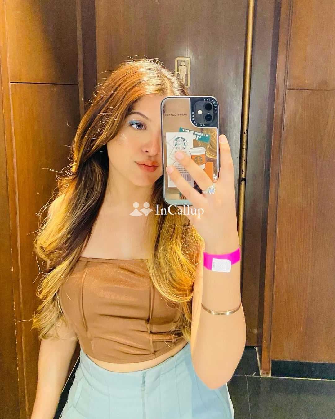 Call Girls Escorts ServiCe In The Retreat Resort, Alipur Delhi 9211923703 In Delhi NCR