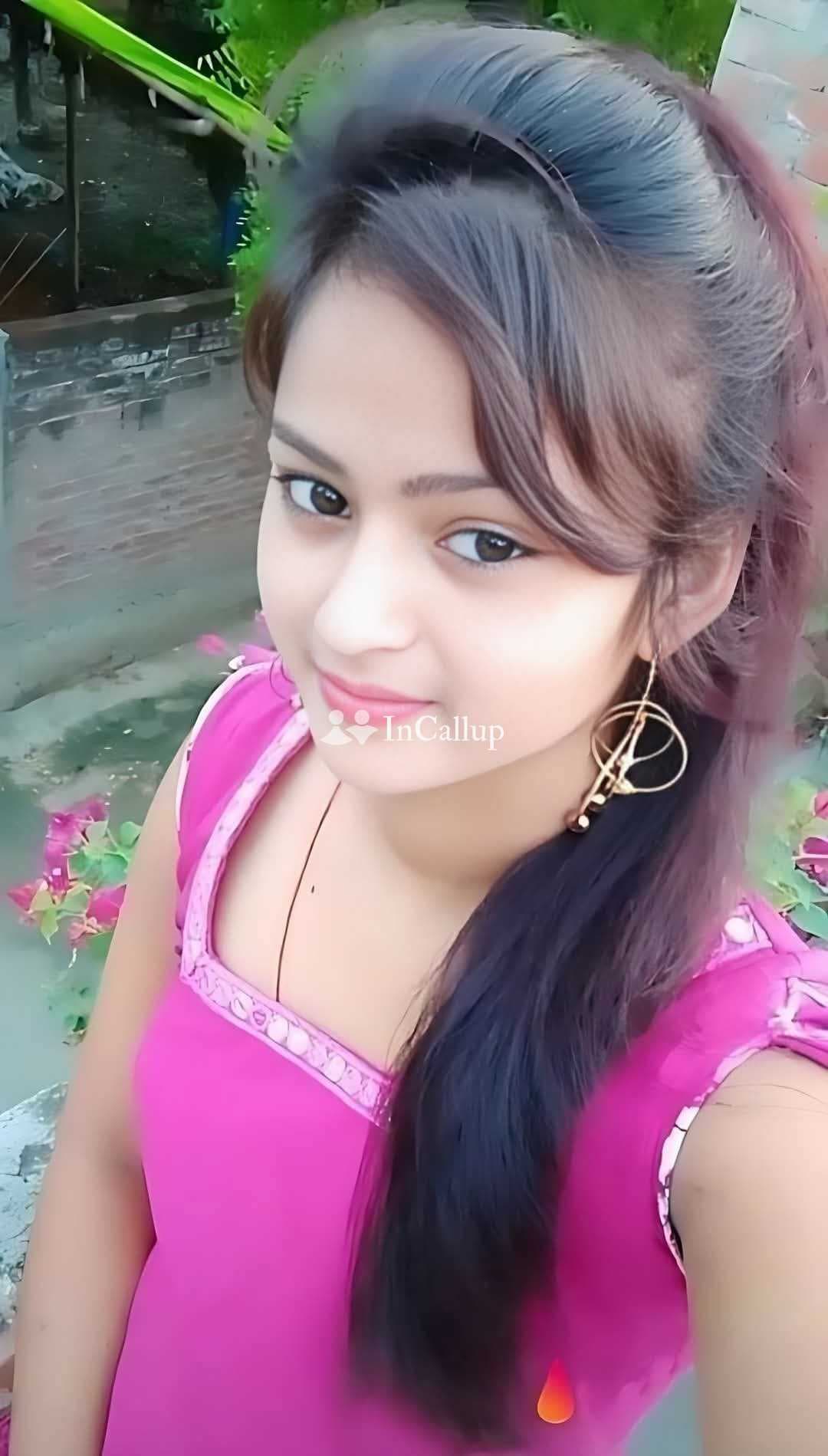 Low Price call girls in Pitampura +919711881147 Short 2000 Night 8000 Escort Service Women Seeking Men In DELHI