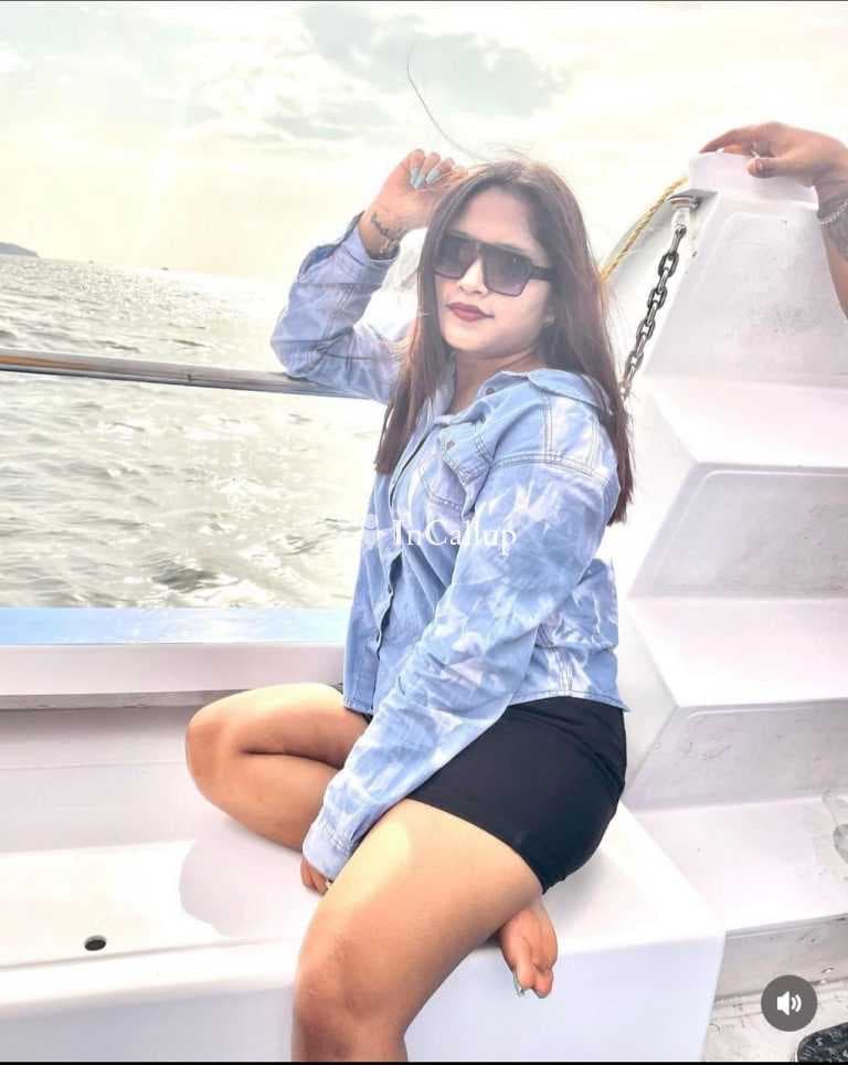 Best VIP independent call girl in Surat call me anytime for service
