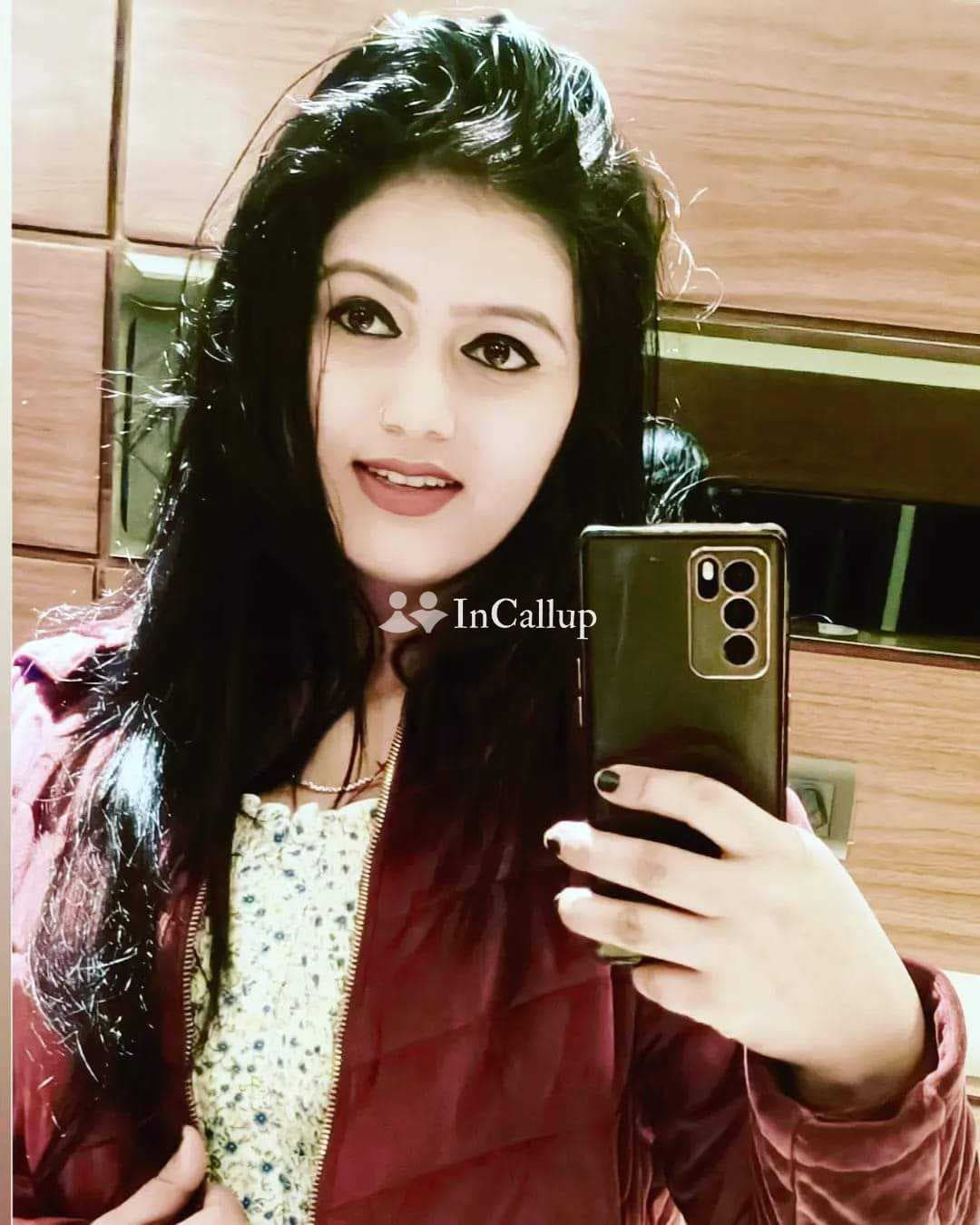 Amir lady and girls ki chudai kariye aur income ke sath enjoyment kariye