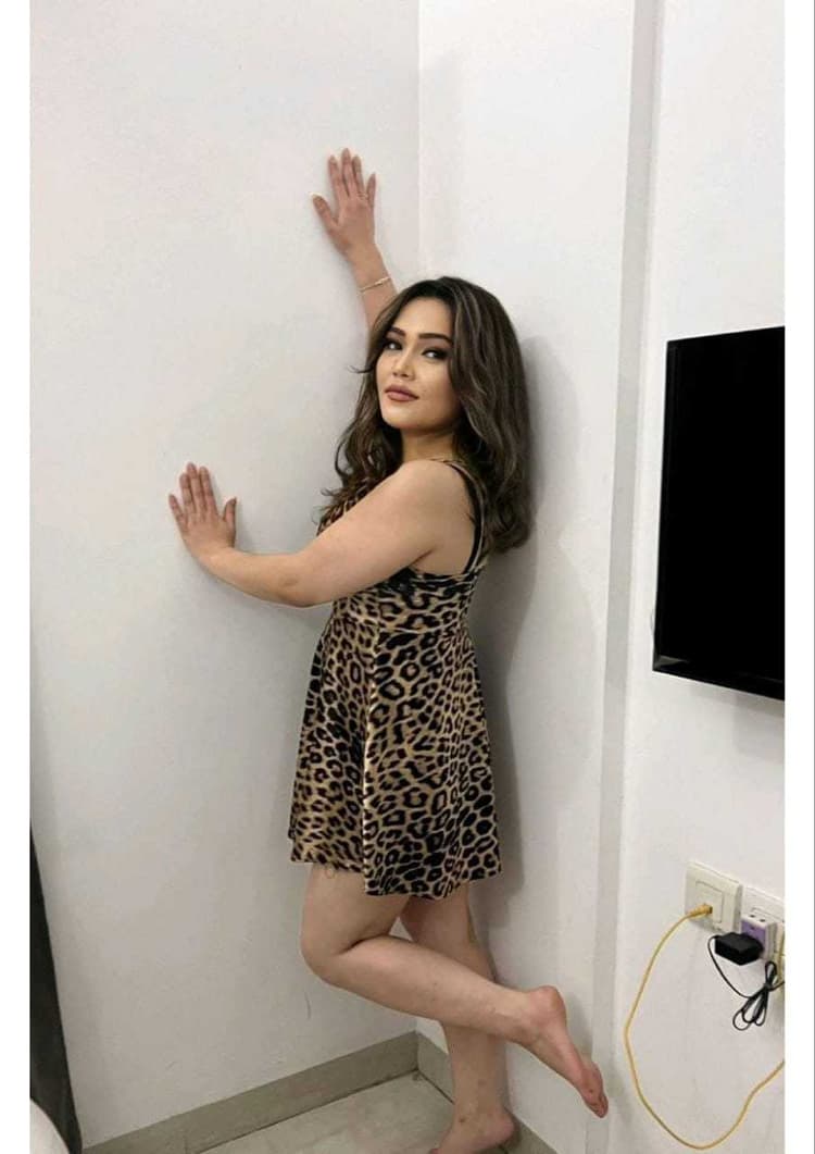 Surat escort service