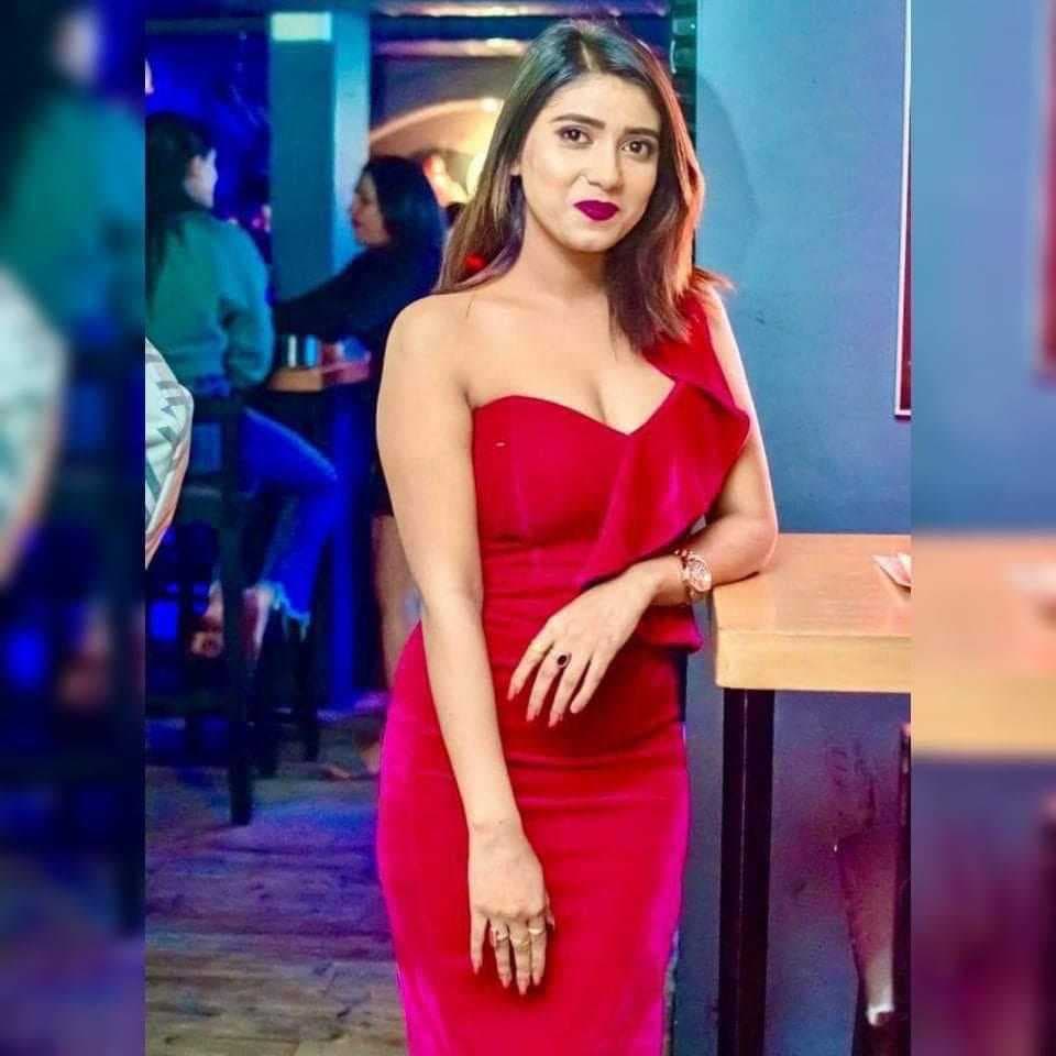 Mumbai Bandra East Escorts Service