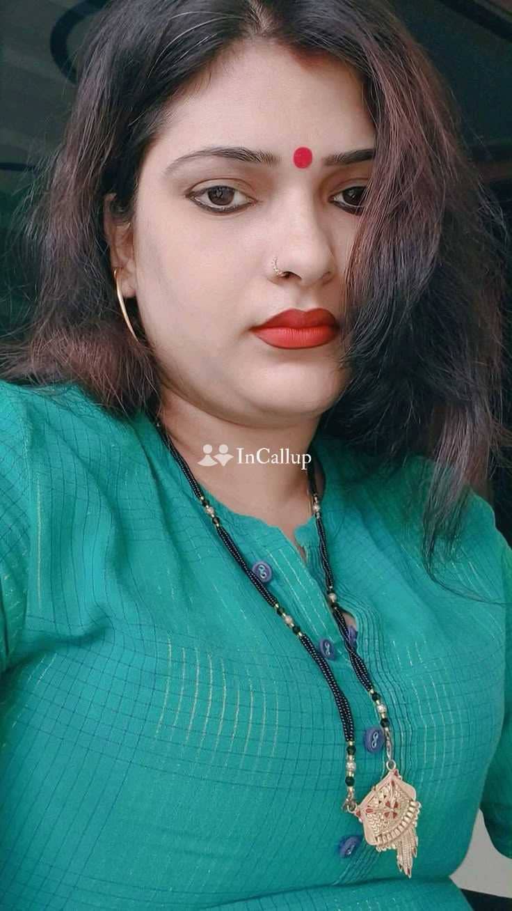 exclusive youthful black hair and black eyes available now trusted reliable service - Call Girls in Agra