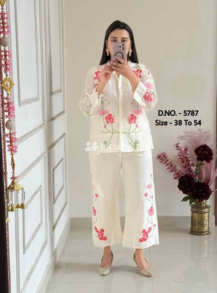 available for flexible hours sensual agar call girl nineteen year old call girls escort girl from agra - Call Girls in Agra