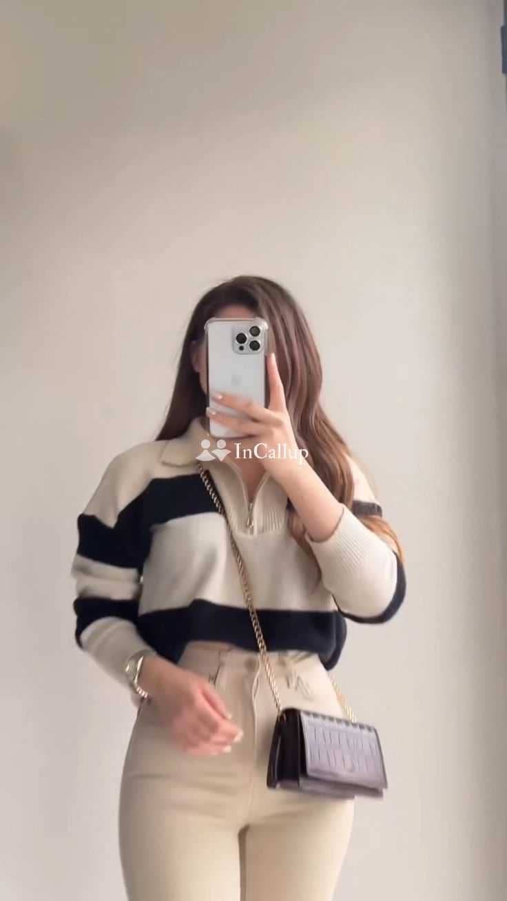 gorgeous khushi twenty one year old call girls waiting for you exclusive petite oral anal model - Call Girls in Agra