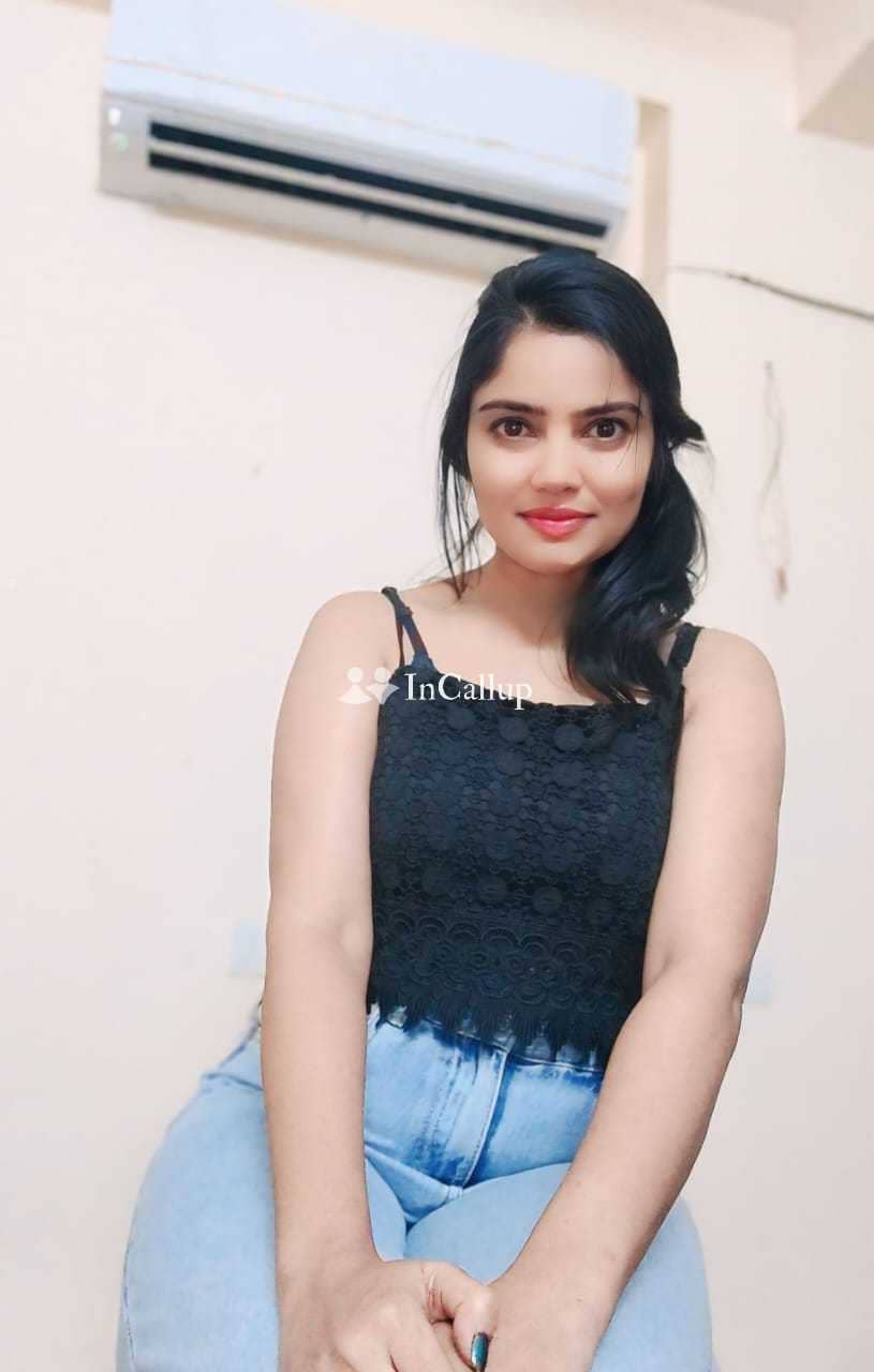 based in ahmedabad with black hair and black body type available for private dates - Call Girls in Ahmedabad