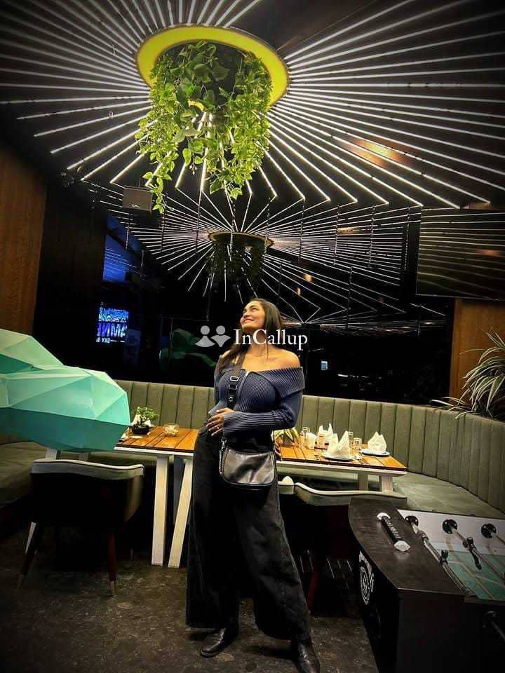 available for available 24x7 located in ahmedabad flawless black eyes and brown hair passionate - Call Girls in Ahmedabad