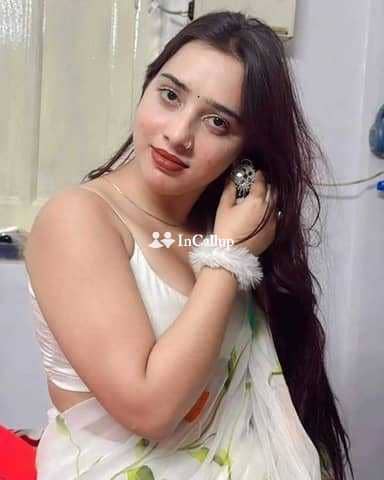 discover nidhiya kumar aged twenty two offering elite call girls services spicy known for being cheerful - Call Girls in Ahmedabad