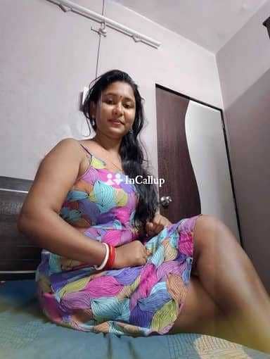 i am saniya yadav offering twenty two year old call girls experience companionship in ahmedabad - Call Girls in Ahmedabad