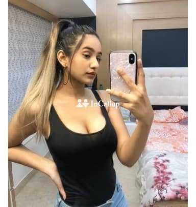 gorgeous smile and brown hair located in akola ravishing known for being angelic - Call Girls in Akola