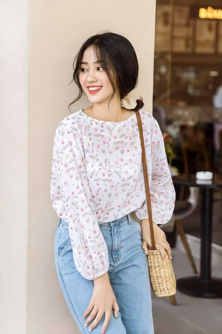 intimate oral anal companion available for both incall and outcall known for being reliable - Call Girls in Aligarh