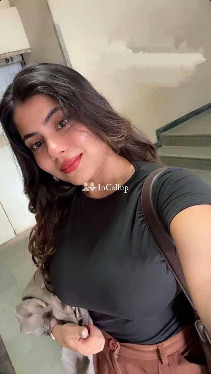 escort service in alipurduar available for weekend fun sweet black eyes and black hair companionship in alipurduar - Call Girls in Alipurduar