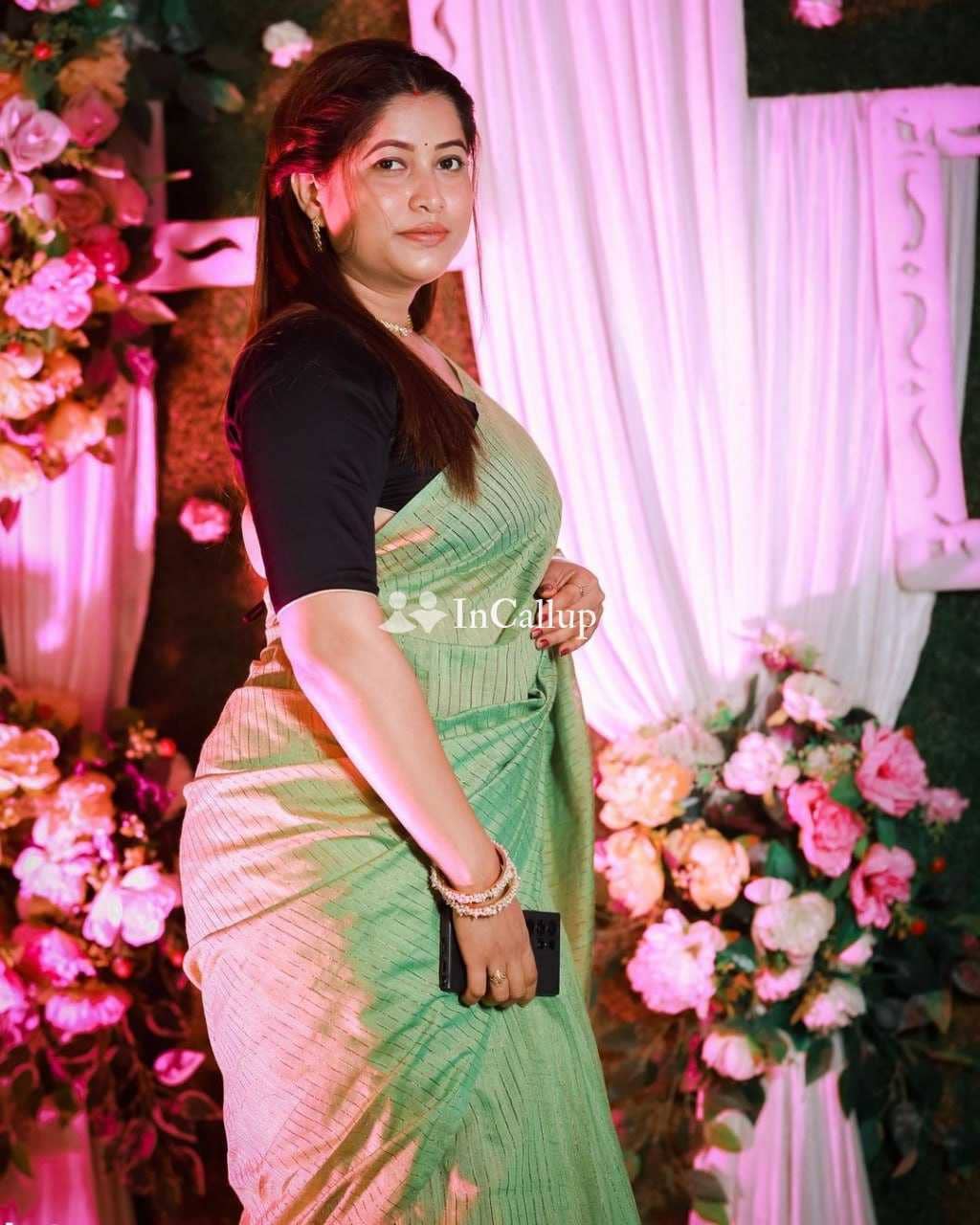 stunning sweety twenty six years old call girls playmate known for being desirable available for private dates - Call Girls in Alipurduar