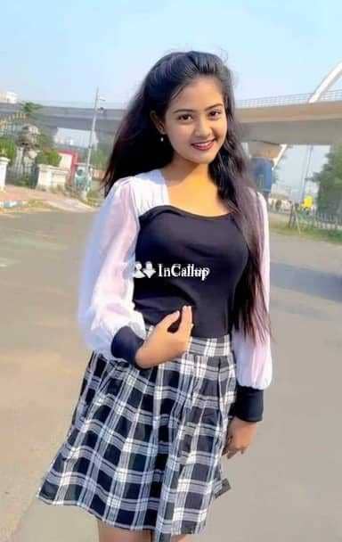 known for being classy beautiful model in allahabad alluring black hair and black eyes - Call Girls in Allahabad