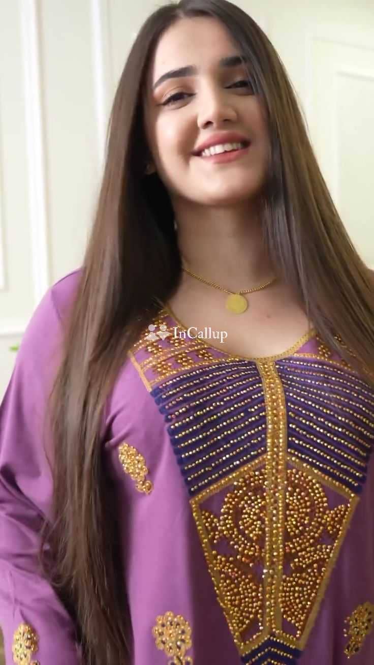 vibrant black hair and black eyes flirty siya twenty three year old call girls babe petite girls from alwar - Call Girls in Alwar