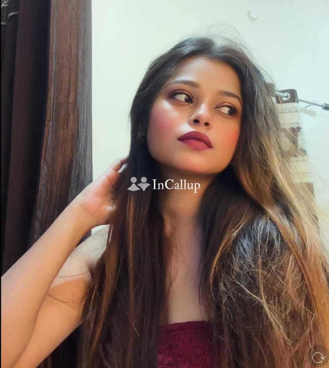 youthful black hair and black eyes known for being classy available now trusted reliable service - Call Girls in Amravati