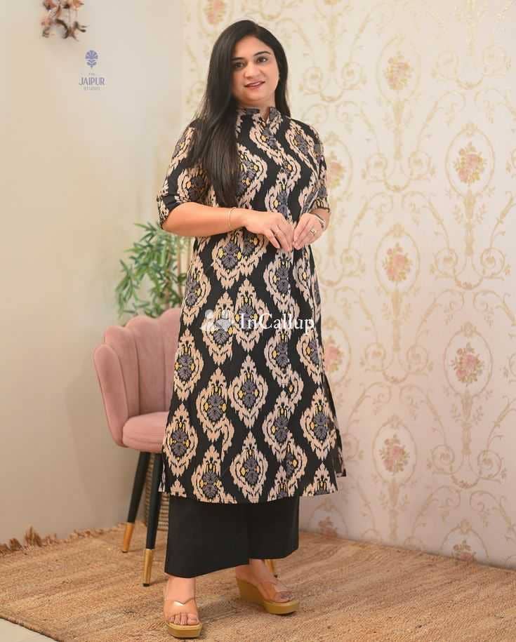 escort available in amravati known for being charismatic fresh black hair and black eyes amravati escort service - Call Girls in Amravati