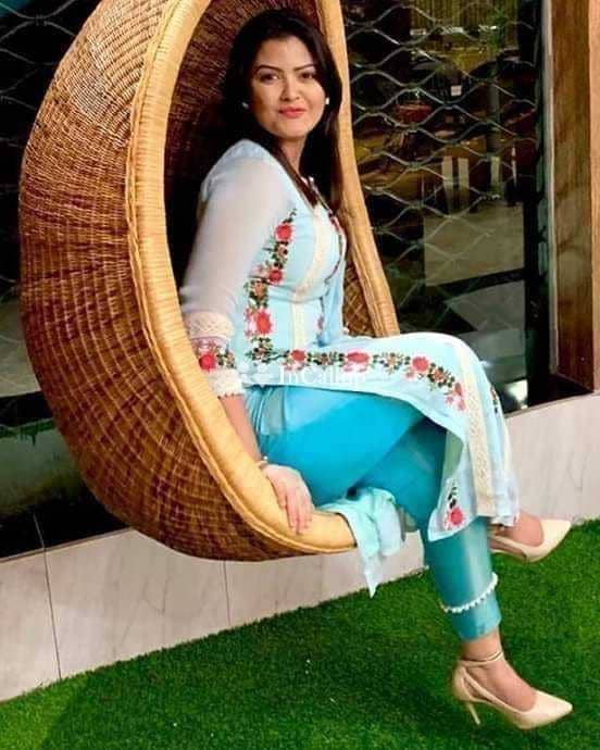 hot available for girlfriend experience known for being creative available now trusted reliable service - Call Girls in Amritsar