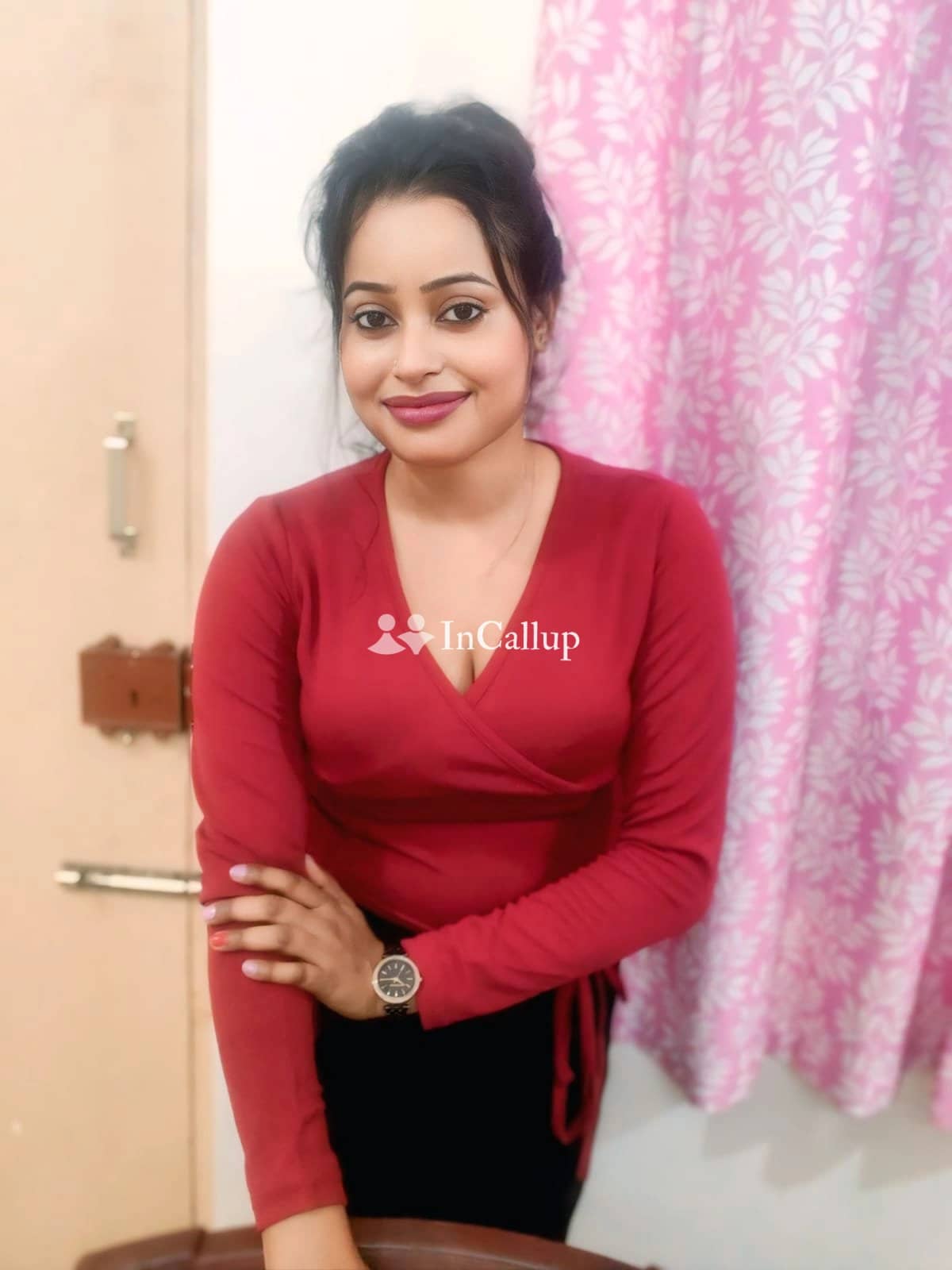 known for being glamorous say hello to mahi twenty year old call girls available now available for long bookings - Call Girls in Anand