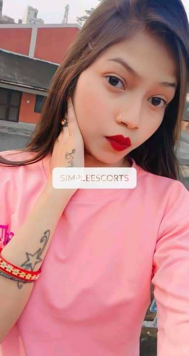 friendly escort in anantapur seductive black hair and black eyes gorgeous available now trusted reliable service - Call Girls in Anantapur