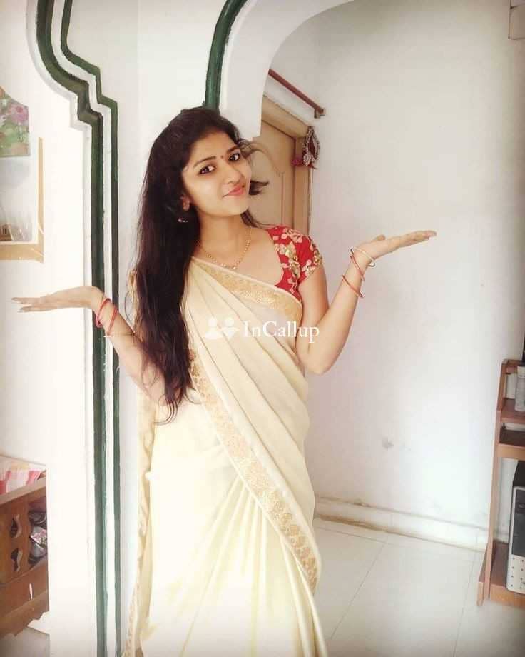 horny known for being enchanting premium escort in andheri hot black eyes and black hair - Call Girls in Andheri