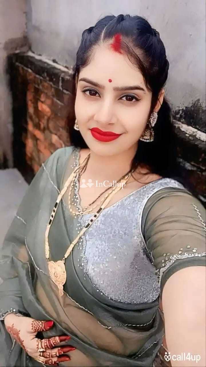 available for both incall and outcall exclusive escort in andheri known for being affectionate - Call Girls in Andheri