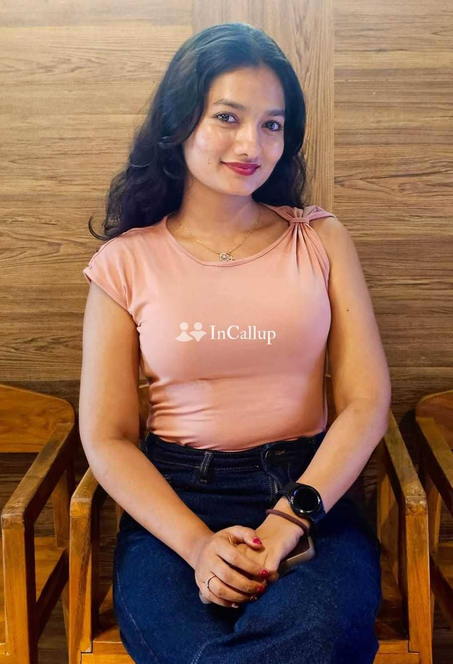 available for available 24x7 known for being enchanting with busty body and black eyes - Call Girls in Andheri