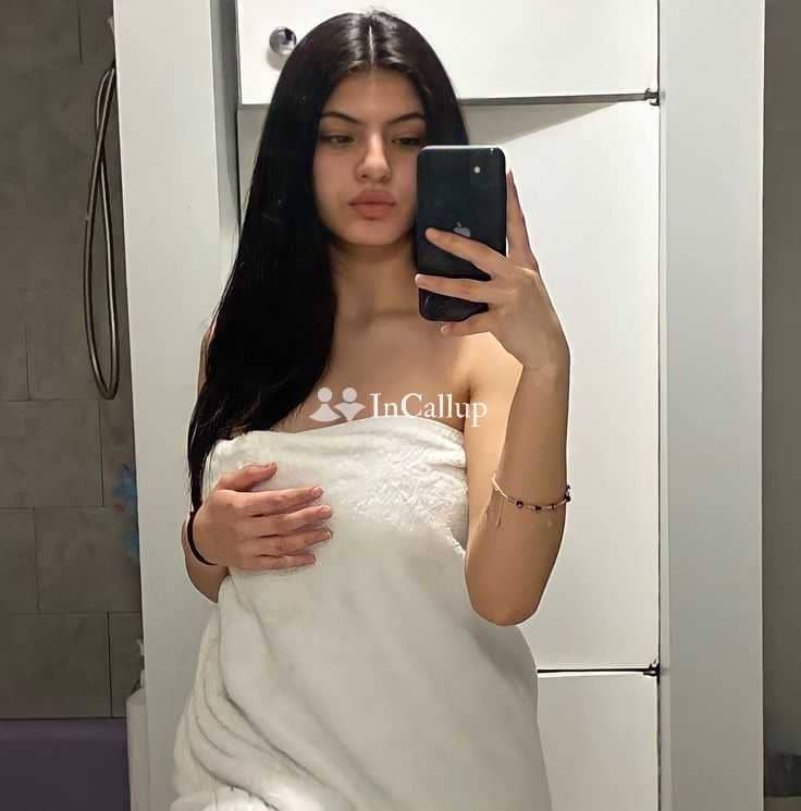 available for short notice available meet me in arambagh available now trusted reliable service - Call Girls in Arambagh