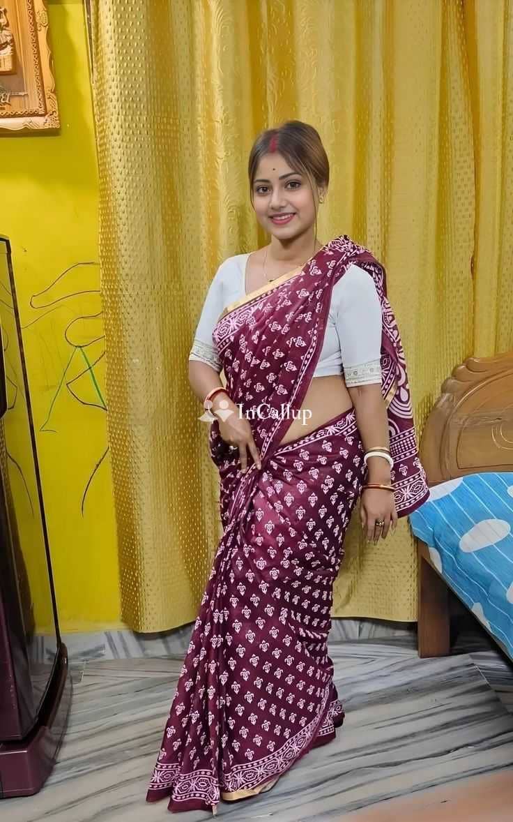 horny riya nineteen years old call girls girl available for outcall luxury colored hair and blue eyes - Call Girls in Arambagh