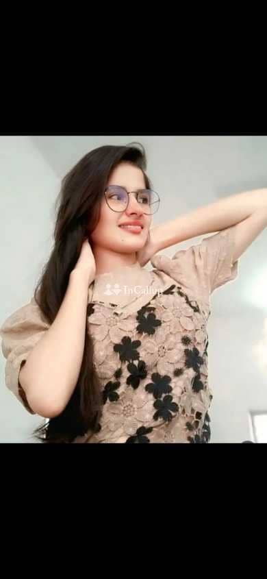 staying in arambagh charming black eyes and brown hair known for being polite available for home visits - Call Girls in Arambagh