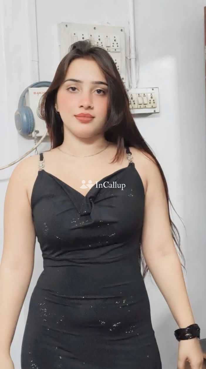 discreet service in asansol known for being cute voluptuous with black hair and brown eyes - Call Girls in Asansol