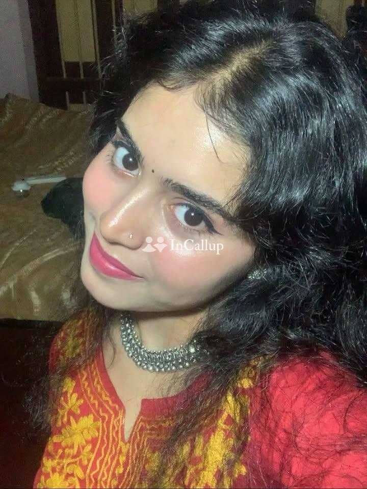 pretty black hair and brown eyes available for available anytime tempting available now trusted reliable service - Call Girls in Asansol