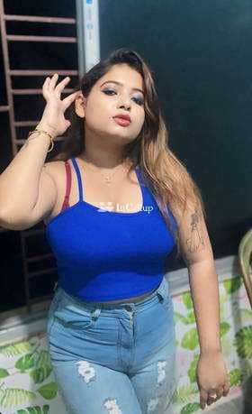 known for being magnetic flawless black eyes and black hair flirty priya twenty one year old call girls babe - Call Girls in Aurangabad