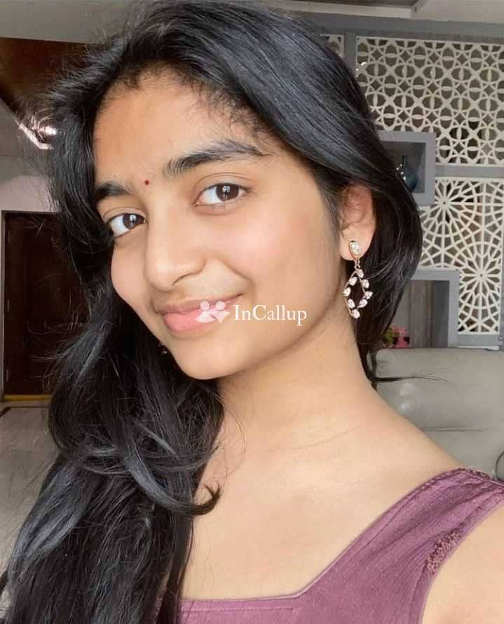 available for long bookings known for being wild cute black eyes and black hair aurangabad escort service - Call Girls in Aurangabad