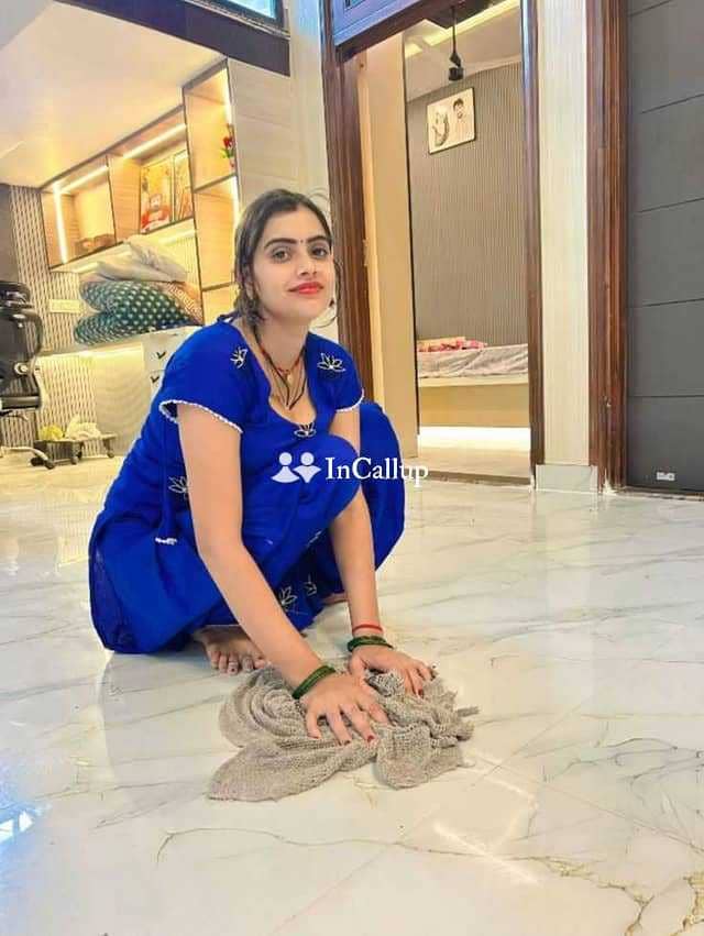 exclusive puja kumari yadav twenty two year old call girls known for being affectionate available for private dates - Call Girls in Aurangabad