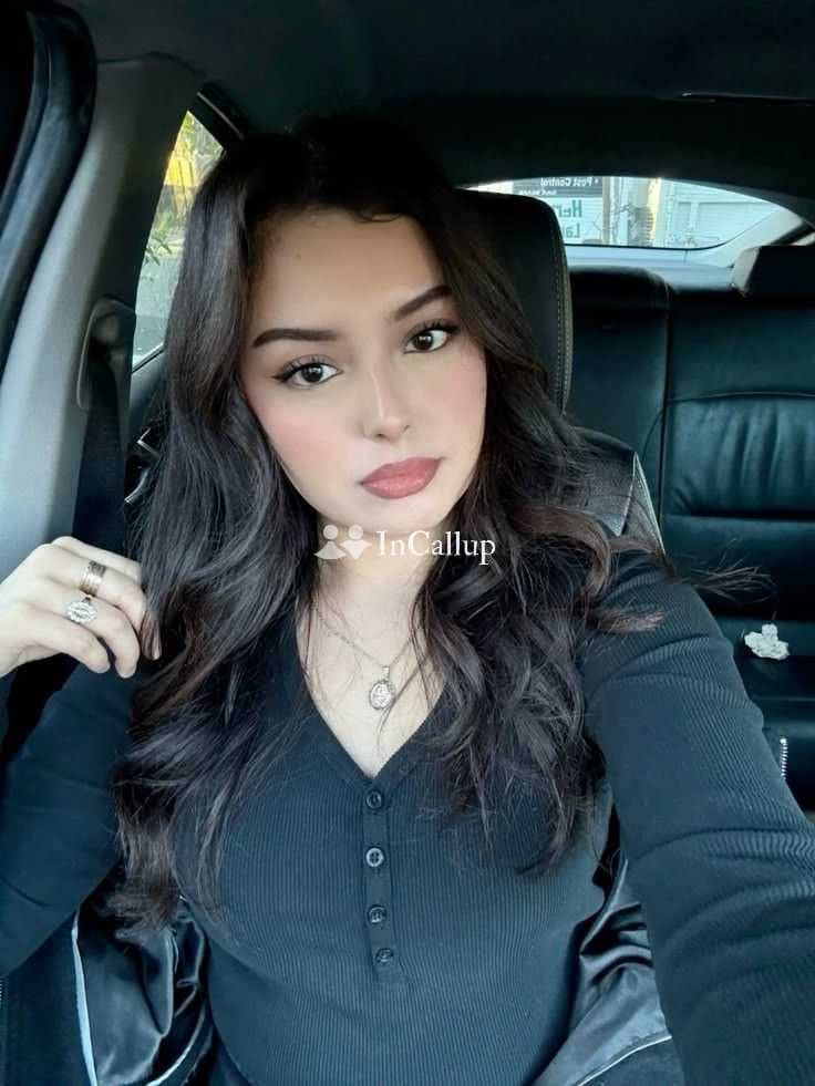 petite with black eyes and black hair known for being enchanting fresh anjali nineteen years old call girls - Call Girls in Bally