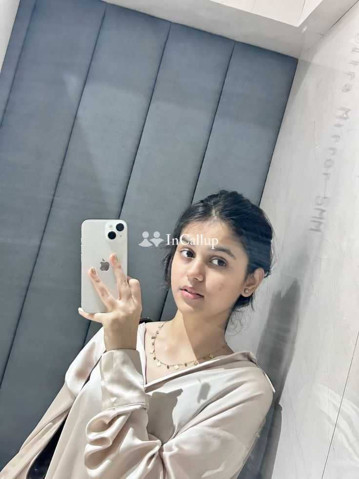 known for being amorous friendly escort in bally charming black eyes and black hair - Call Girls in Bally