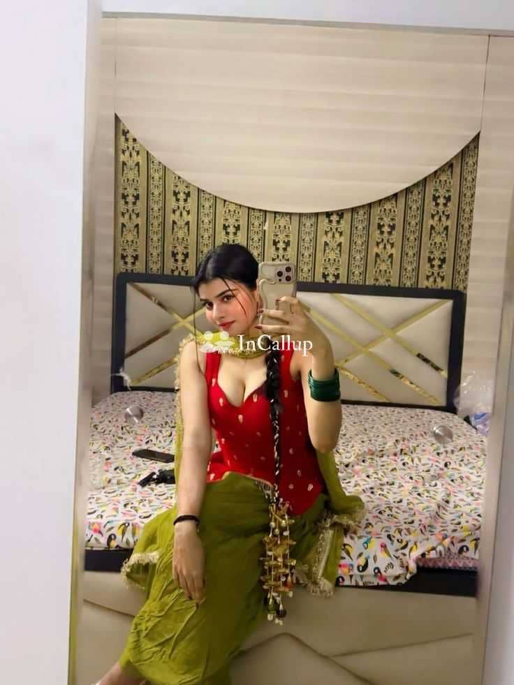 with busty body and black eyes available for incall available now trusted reliable service - Call Girls in Bally