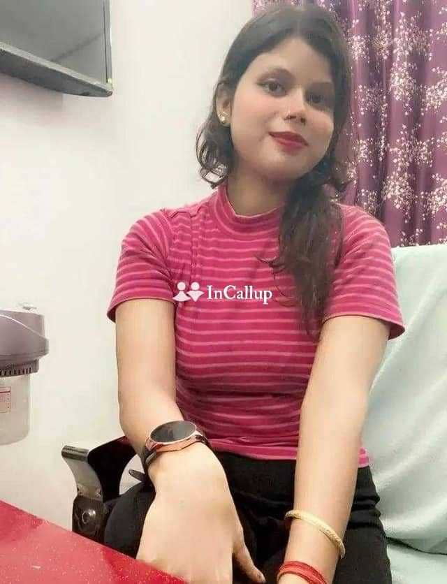 with curvy figure and brunette eyes provocative known for being angelic available now trusted reliable service - Call Girls in Bally