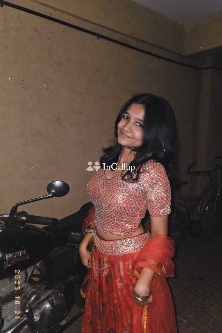 sparkling red eyes and blue hair luxury riya nineteen year old call girls model available for available 24x7 - Call Girls in Bally