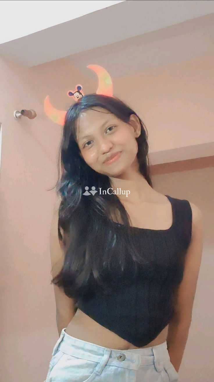 glamorous low price call girl twenty two years old call girls known for being trustworthy fit body with black hair - Call Girls in Bally