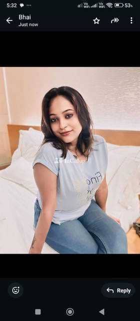 indulge in kareena kumari a twenty year old call girls fantasy available now trusted reliable service - Call Girls in Balrampur