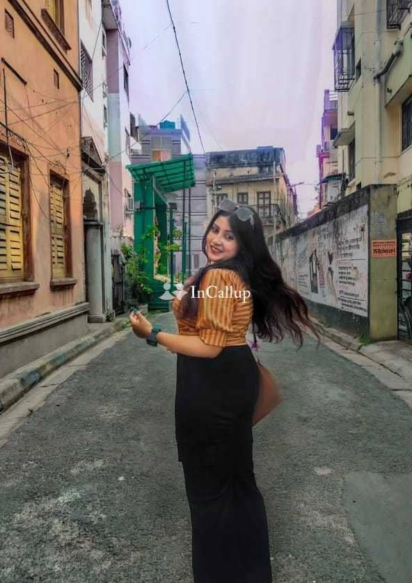 balurghat escort service escort girl from balurghat desirable riya nineteen year old call girls goddess - Call Girls in Balurghat