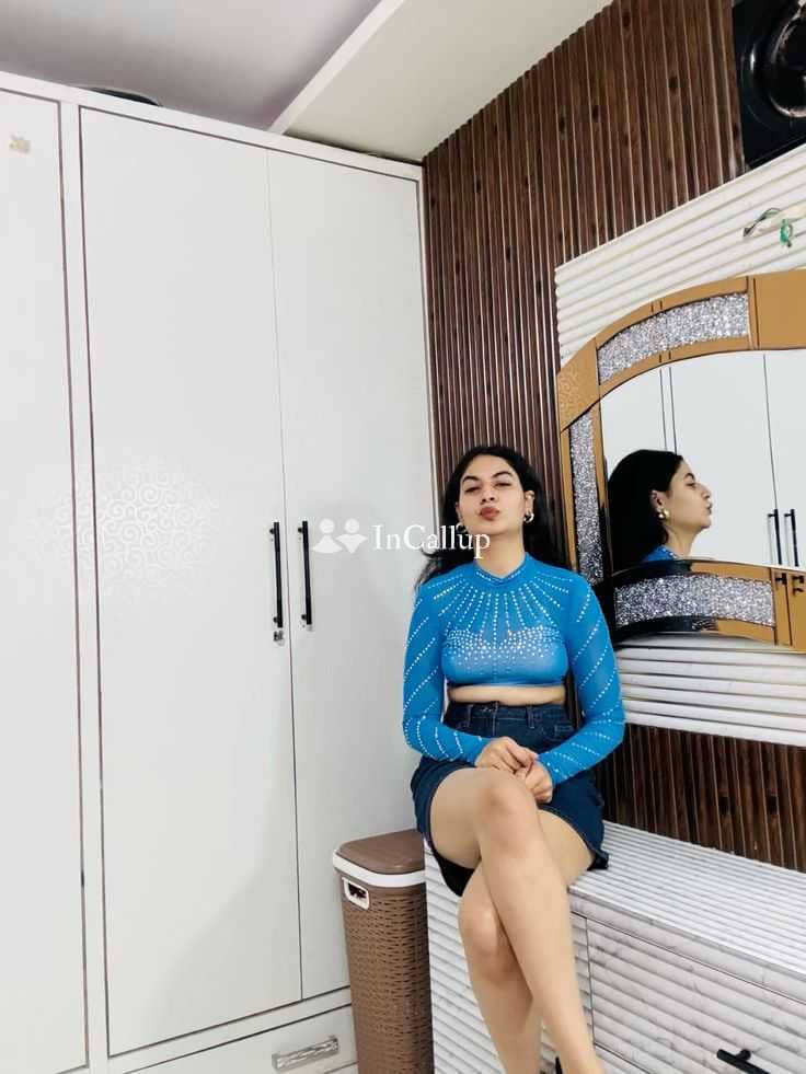 known for being skilled gorgeous smile and auburn hair available for flexible hours intimate anal service - Call Girls in Balurghat