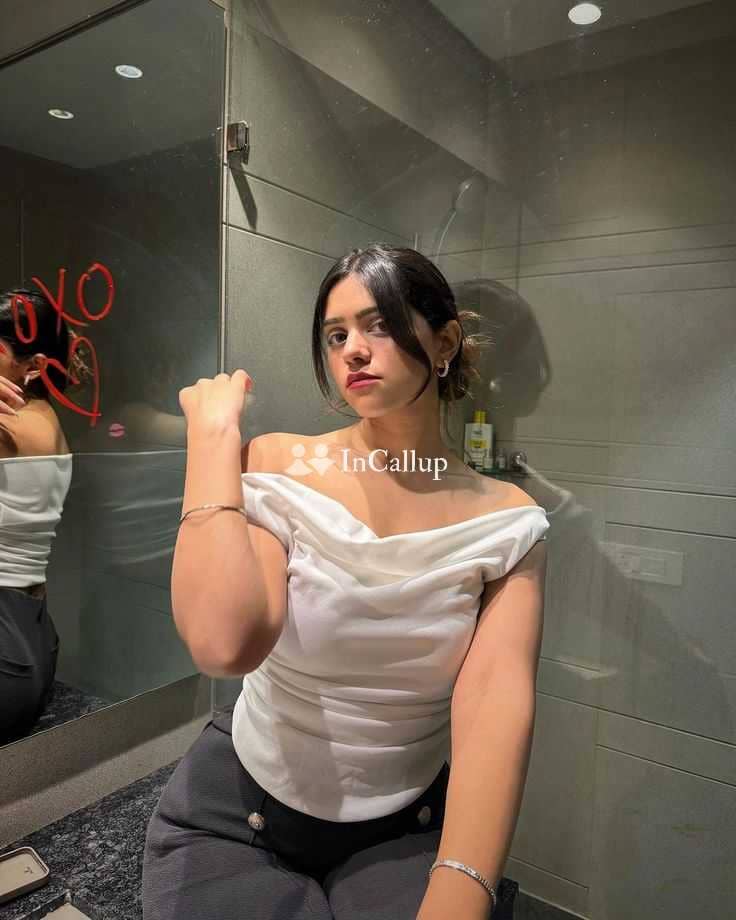 available nearby balurghat meet and enjoy with neha patel twenty two year old call girls - Call Girls in Balurghat