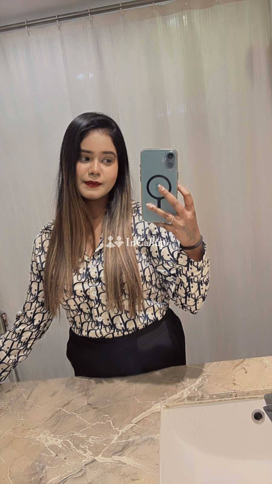 alluring black hair and black eyes known for being trustworthy available now trusted reliable service - Call Girls in Bangalore