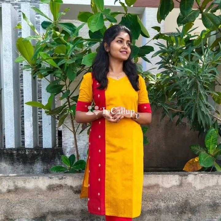 alluring blonde hair and black eyes available for available anytime curvy girl in bankura known for being energetic - Call Girls in Bankura