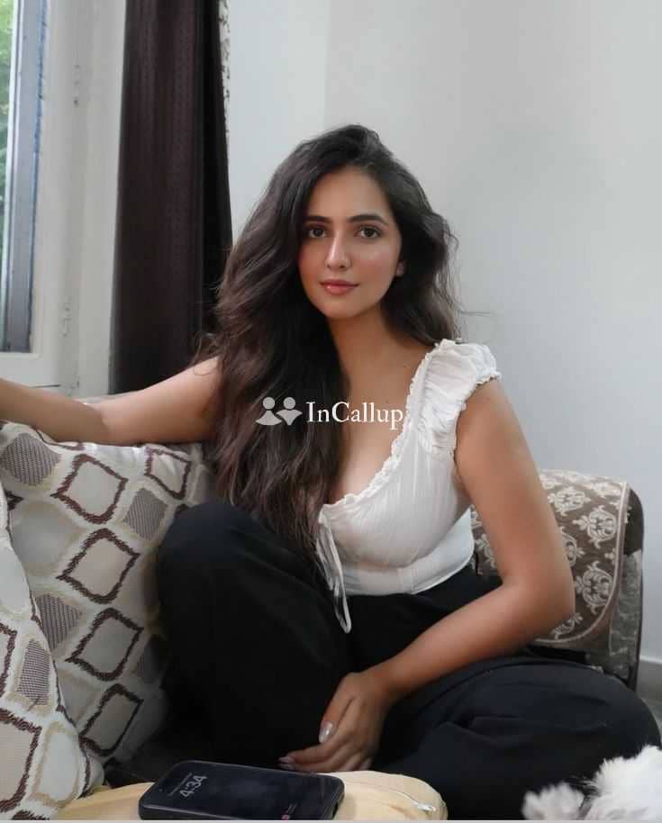 passionate girl from bankura known for being charismatic let me introduce riya patel twenty two year old call girls - Call Girls in Bankura